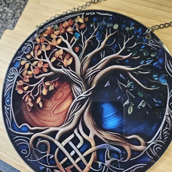 Dramatic Two Season Tree Suncatcher - Picture 3 of 7